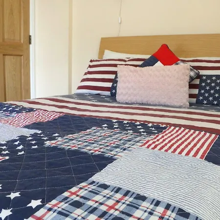 Emy Lakehouse - Near Castle Leslie, Glaslough 4* 모니건